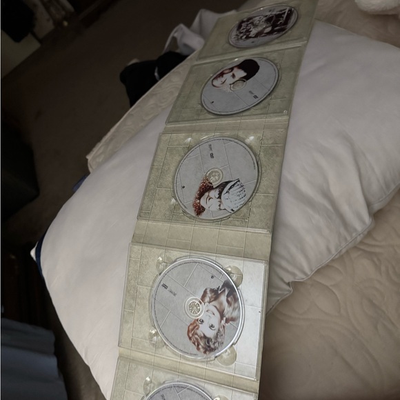 DVD Collection - Classic Comedy (Multi-Color) - Picture 2 of 3